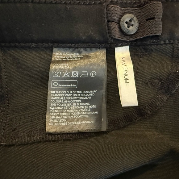 Sleek Black Slim-Fit Jeans with Tapered Legs/girls size 14 - Picture 8 of 8